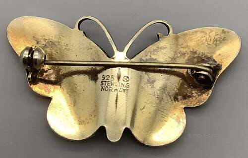 IVAR HOLTH Silver Butterfly's