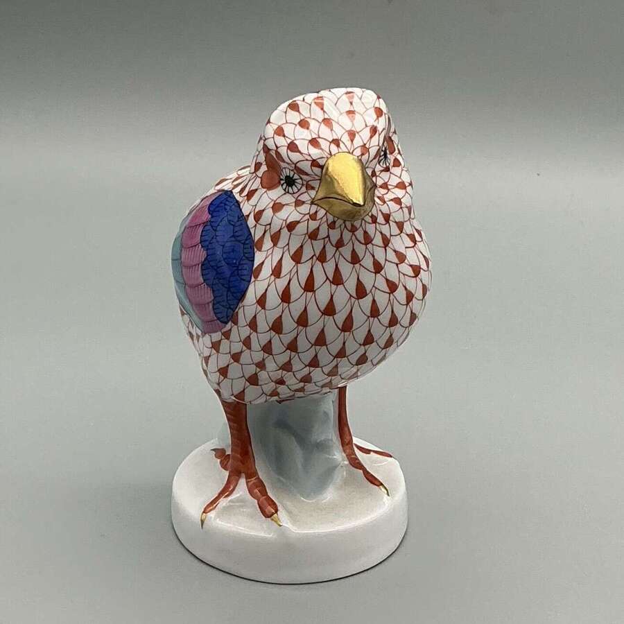 Herend Porcelain &ldquo;Chick&rdquo; Figurine &ndash; Red Fishnet with Gilding
