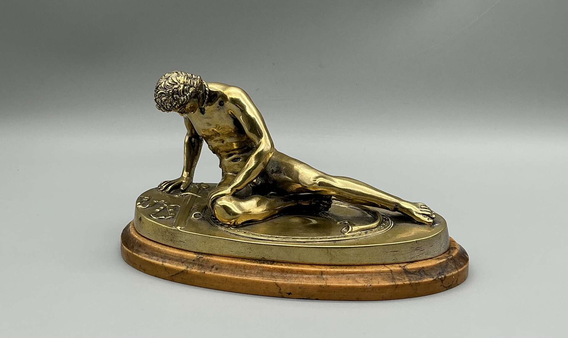Select Antiques